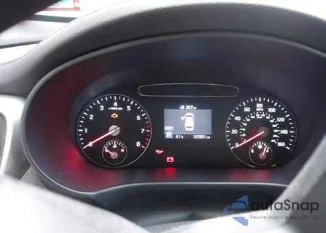 2019 Kia Sorento 2.4L L z USA, uszkodzony, nr VIN 5XYPG4A35KG452050